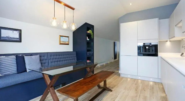 Stylish 3 bed with Stunning Sea Views, Prenota Hotel Musselburgh East Lothian