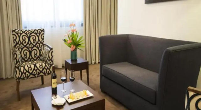 Номер Standard с балконом Fiesta Residences Boutique Hotel and Serviced Apartments