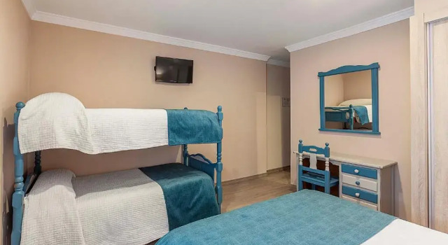 Семейный номер Standard Hotel Sulayr