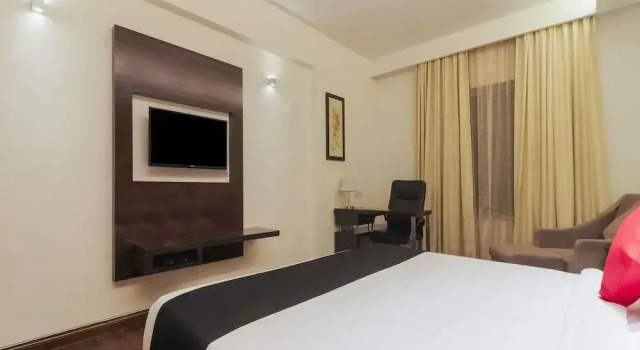 Capital O 26201 Hotel Jagrati Lords Inn
