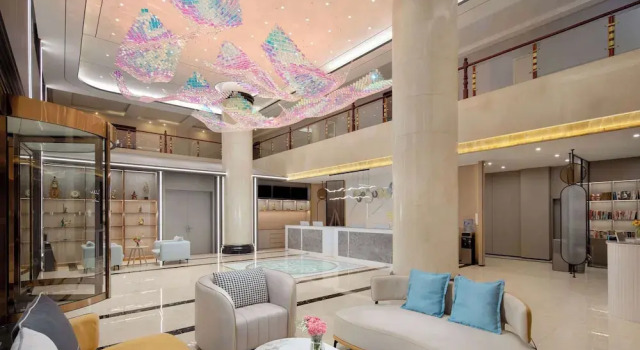 Airport Hotel, Rezerwuj Hotel Hotele w Kunming z parkingiem, Parking