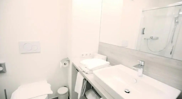 Номер Standard DORMERO SeHo Graz