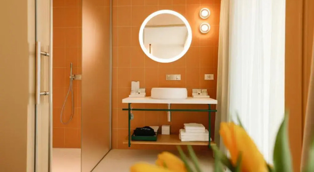Полулюкс с балконом Laguna Faro Suites