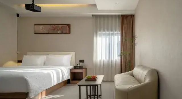 Люкс Xijian·Fengting Hotel (Near Zhangjiajie National Forest Park Signature Gate)