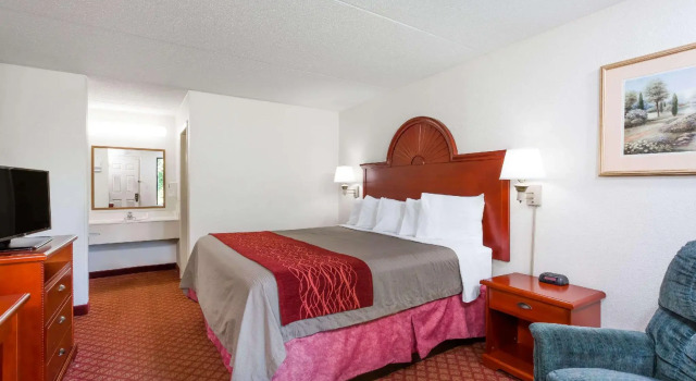 Двухместный номер Standard Days Inn by Wyndham Winston Salem North