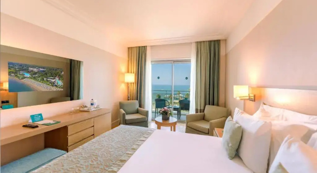 Трёхместный номер Deluxe с видом на море Turquoise Hotel
