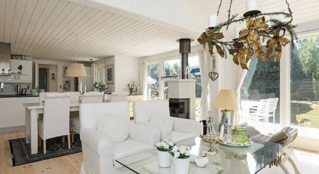 Modern Holiday Home in Hovedstaden With Roofed Terrace