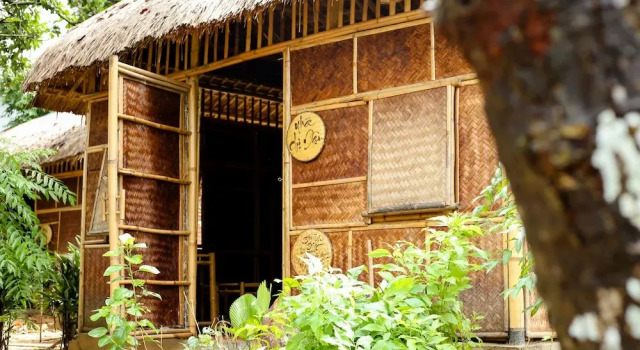 Hue Lotus Homestay, Забронировать Отель Хюэ Тхыатхьен-Хюэ