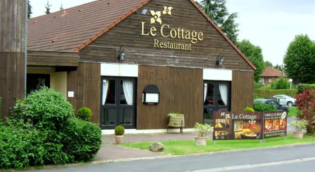 Двухместный номер Superior The Originals City, Le Cottage Hôtel, Bruay-la-Buissière