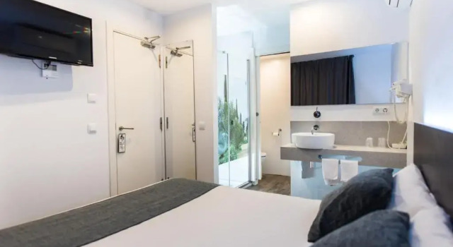 Двухместный номер Standard Hostal Ribas