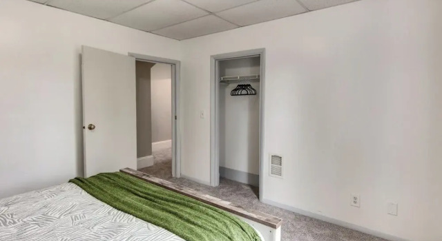 Family-friendly Altoona Abode w/ Spacious Patio!, 予約 ホテル アルトゥーナ ペンシルベニア州
