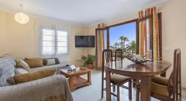 Hm010rs3 Roses Apto 12, Book Hotel Alcudia Majorca