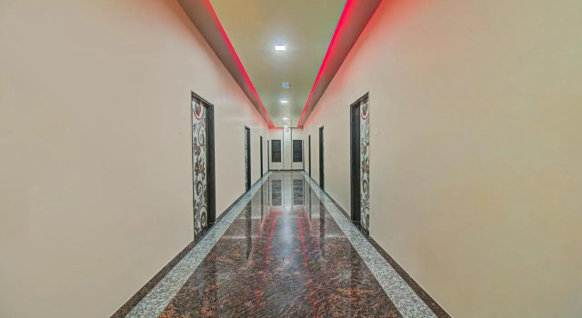 Treebo Royal, Chandrapur, Забронировать Отель Отели штата Махараштры 3 звезды, 3*