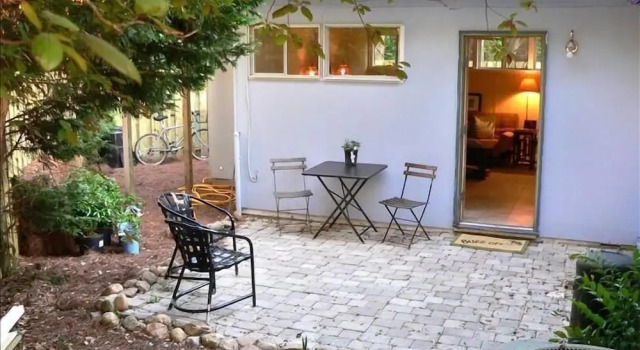 Коттедж Surf Cottage 2 Bedroom Holiday Home By My Ocean Rentals