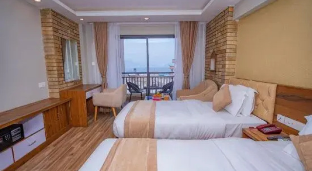 Семейный номер Deluxe Hotel Pokhara Village & SPA