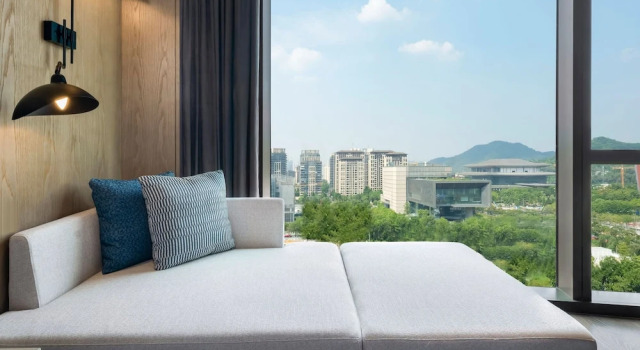 Двухместный номер Premium Four Points by Sheraton Guangzhou, Baiyun