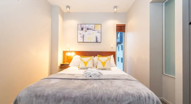 JHT - 2 BRM Apartment, Air Con, Close to SkyTower, Rezerwuj Apartament Auckland 
