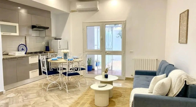 Charming 2-bedroom Apartment With Ocean View in Carthage