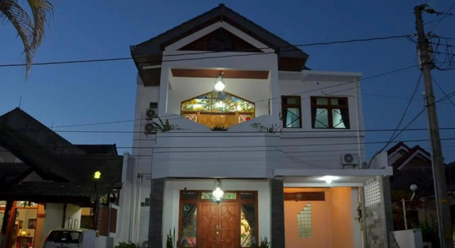 Surya Darma Homestay