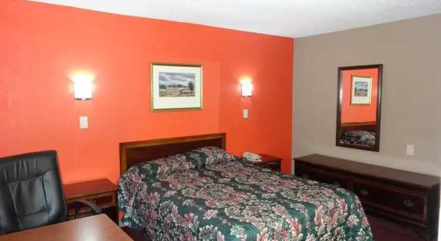 Country Club Motel, Reserva ahora Motel Topeka Kansas