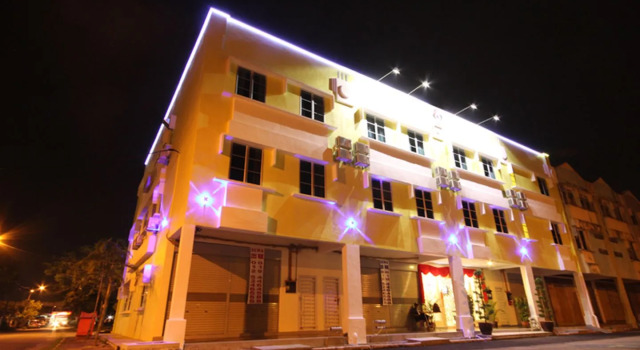 Starway Hotel