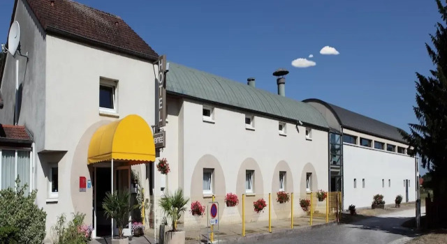 Hotel Restaurant Rive Gauche, Book Hotel 3-stjernede hoteller i Meuse, 3*