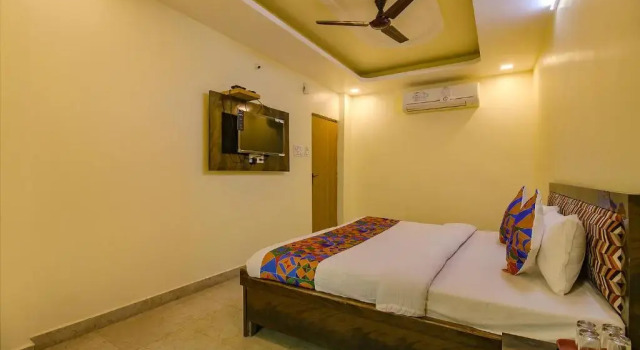 Номер Deluxe Fabhotel Kanta Shrawan Arcade