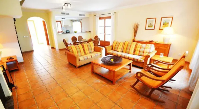 Villa Beach, Book Villa Villaer i Cala Pi, Villa