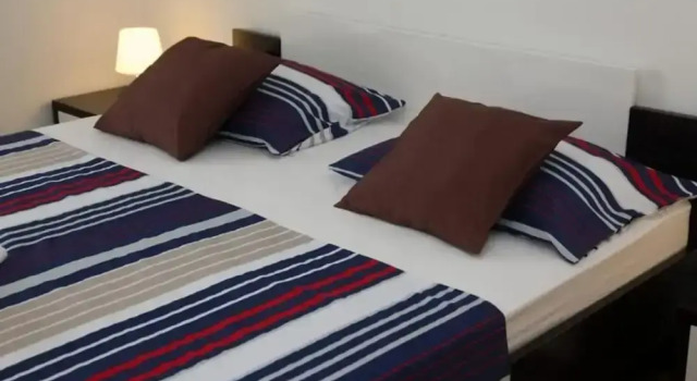 Apartment Toma - Comfort Two Bedroom Apartment With Terrace and Sea View