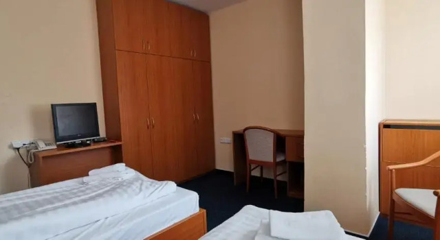 Четырёхместный номер Standard HOTEL SVRATKA