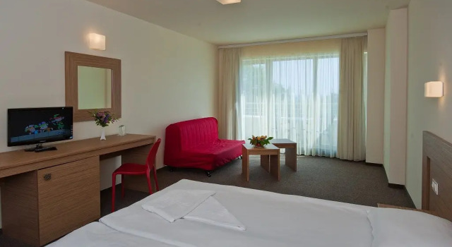 Hotel Jeravi