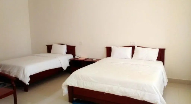 Nha Khach Con Dao