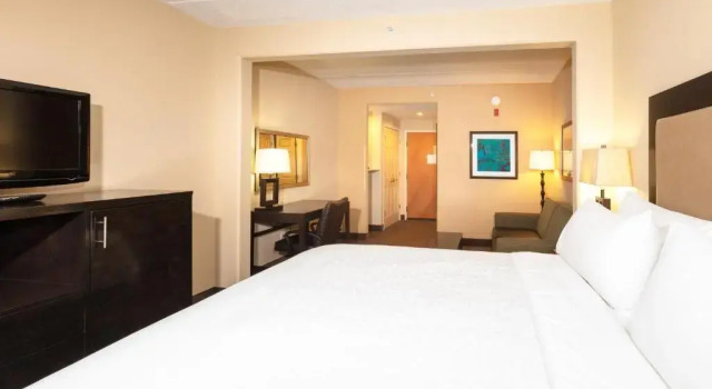 Номер Standard Holiday Inn Express & Suites Jacksonville Airport by IHG