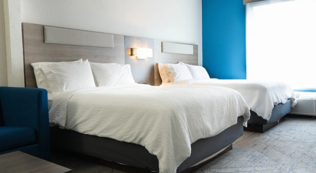 Четырёхместный номер Standard Holiday Inn Express & Suites Hiawassee by IHG