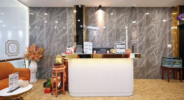 Yoyo Airport Saigon Hotel, Забронировать Отель Недорогие отели Танбинь, недорого