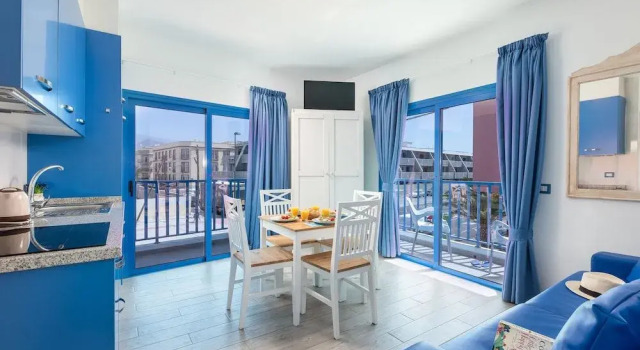 Riva Guest House Los Abrigos