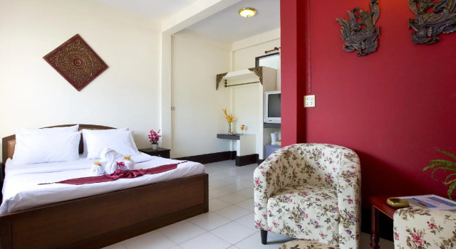 Номер Economy Crystal Bay Beach Resort