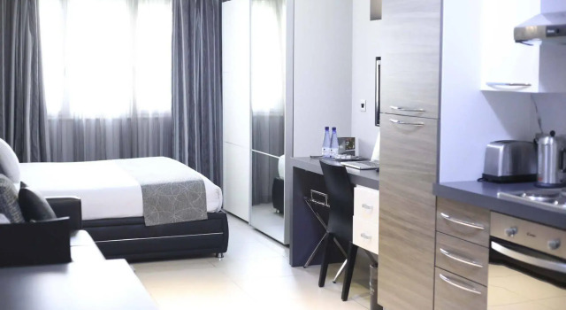 Pebbles Boutique Aparthotel, Book Condo Hotel SPA Hotels in Sliema, SPA