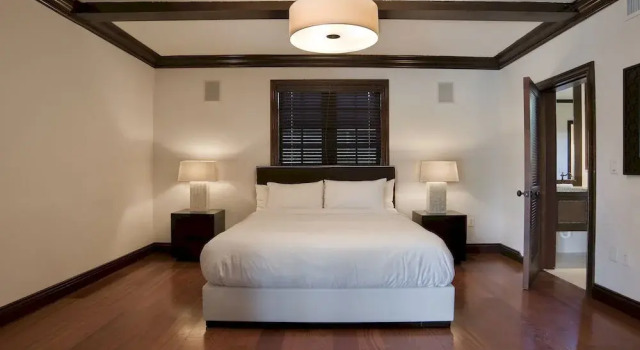 Villazzo Villa Miami Helena