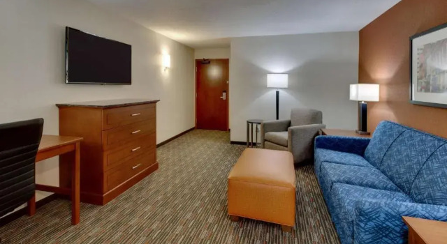 Люкс Drury Inn & Suites Knoxville West