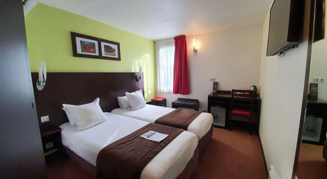 Двухместный номер Standard Enzo Hotels Cannes-Écluse by Kyriad Direct