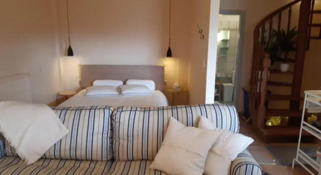 Levandes Houses, Prenota Hotel Kalavrita Helmos