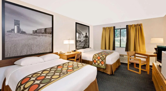 Четырёхместный номер Standard Super 8 by Wyndham St. James