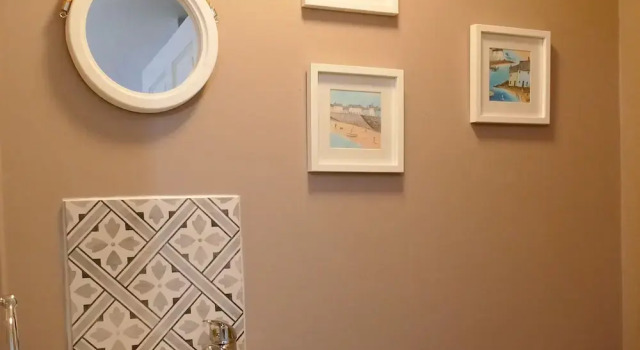 Rose Cottage, Varaa Lomakoti Mökit kohteessa Merseyside, Mökki
