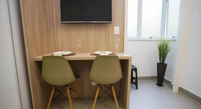 5 Minutes From Copacabana Beach Nsc1109, Забронировать Отель Отели штата Рио-де-Жанейро 3 звезды, 3*