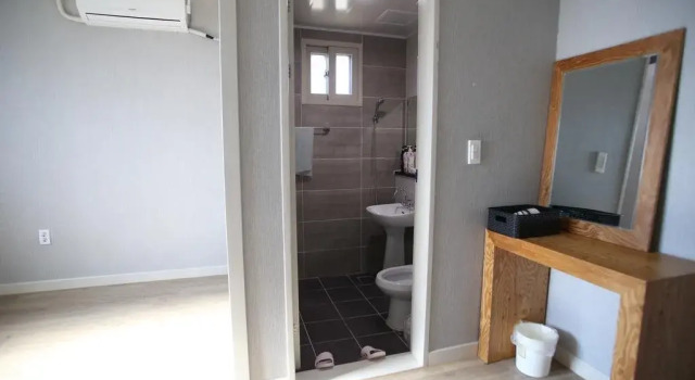 Namu Guesthouse & Pension - Hostel, Reserva ahora Albergue Hoteles en Jeolla del Sur con aparcamiento, Aparcamiento