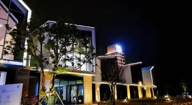 Deep Submarine Star Hotel (Yangzhou East High-speed Railway Station), Prenota Hotel Yangzhou Jiangsu
