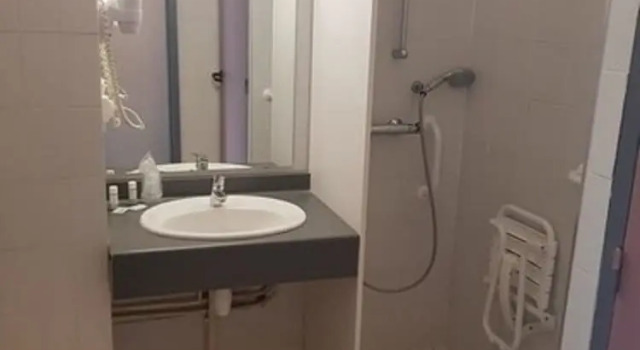 Трёхместный номер Comfort с красивым видом из окна La Chaumière du Bois