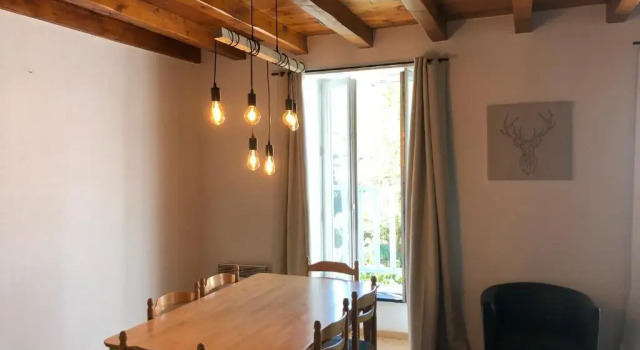 Апартаменты с 2 комнатами Superbe appartement T3 duplex, Ax les thermes