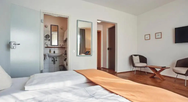 Двухместный номер Standard с балконом Genusshotel Alte Post